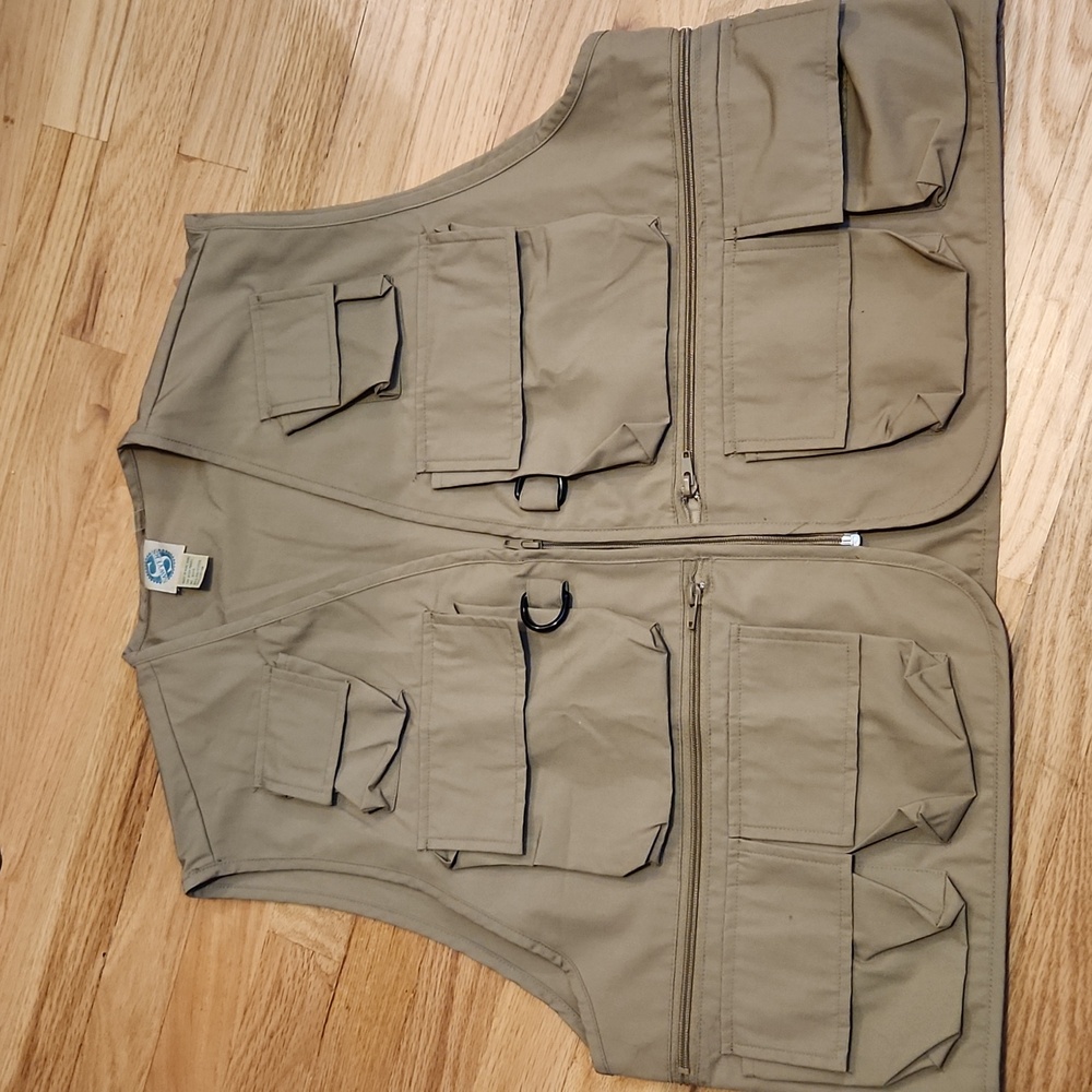 SAWYERS Avon Men's Tan Cargo Vest Hunting Fishing XL Vintage 1992 Multi Pocket